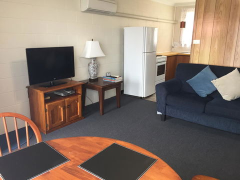 Regatta Point Tavern & Holiday Villas - E Caravan Parks 5