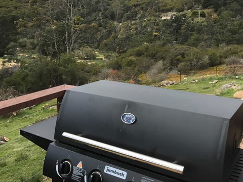 Derby Digs Cottage - E Caravan Parks 11