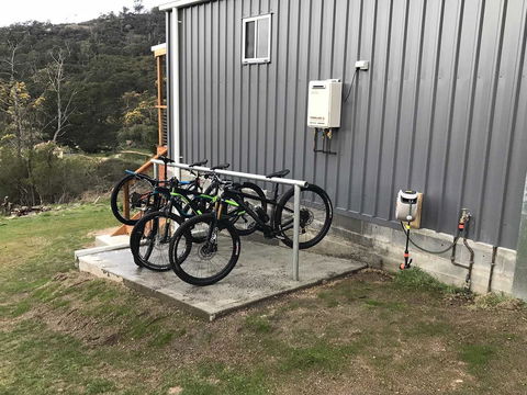 Derby Digs Cottage - E Caravan Parks 14