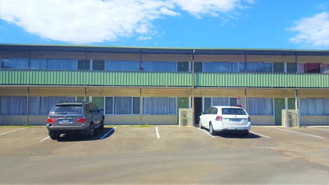 Mt Lyell Motor Inn - E Caravan Parks 37
