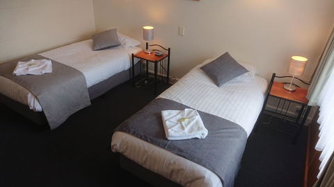 Mt Lyell Motor Inn - E Caravan Parks 23