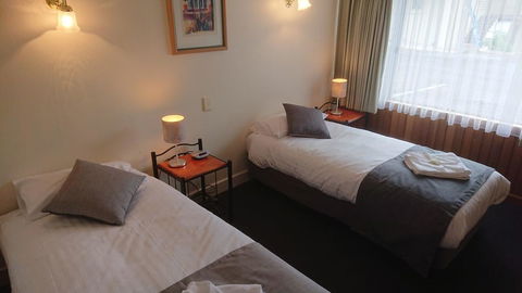 Mt Lyell Motor Inn - E Caravan Parks 22
