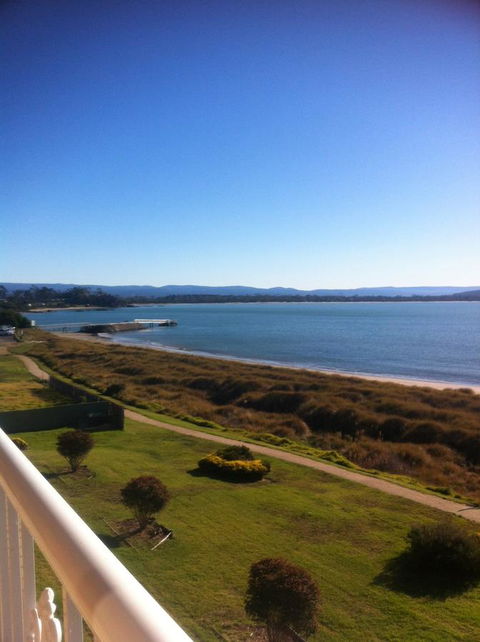 The Waterloo Hotel - E Caravan Parks 5