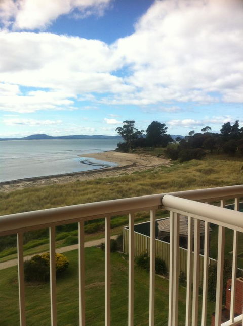 The Waterloo Hotel - E Caravan Parks 30