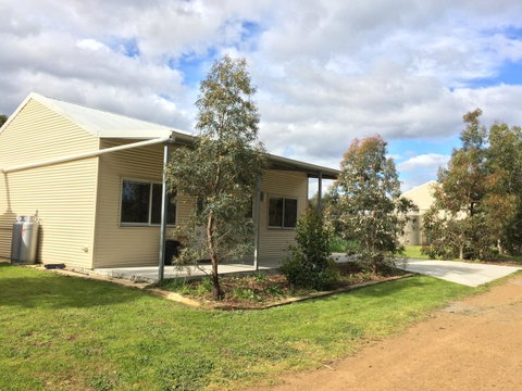 Taras Richmond Farmstay - E Caravan Parks 30