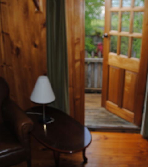 The Wombat Cottage - E Caravan Parks 8