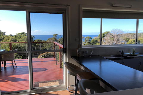 BAY OF FIRES SEACHANGE Ocean Frontage - E Caravan Parks 3