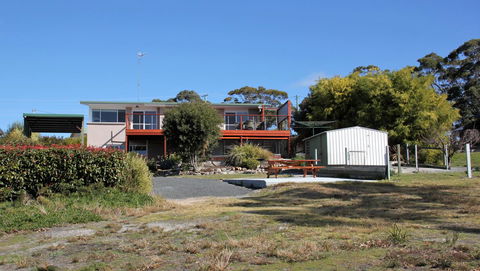 BAY OF FIRES SEACHANGE Ocean Frontage - E Caravan Parks 30