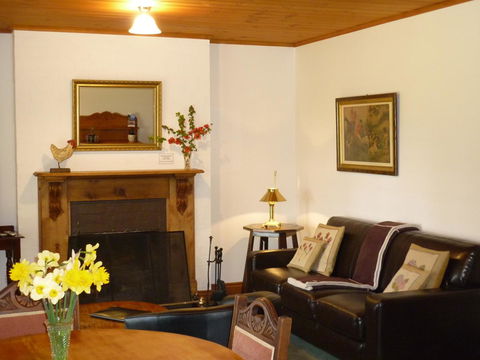 Wagners Cottages - E Caravan Parks 7