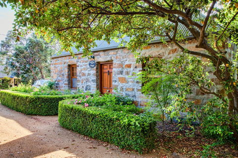 Wagners Cottages - E Caravan Parks 28