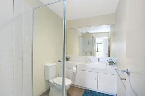 Astra Apartments Glen Waverley @Springvale RD - E Caravan Parks 5