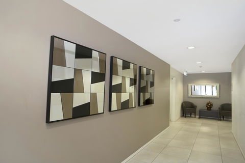 Astra Apartments Glen Waverley @Springvale RD - E Caravan Parks 23
