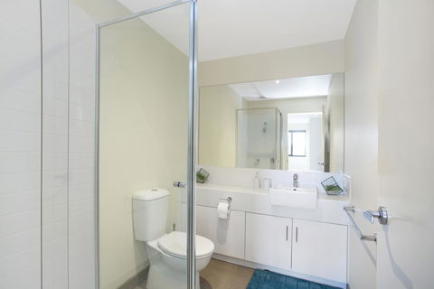 Astra Apartments Glen Waverley @Springvale RD - E Caravan Parks 22