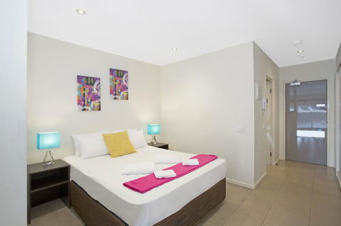 Astra Apartments Glen Waverley @Springvale RD - E Caravan Parks 0