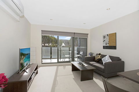 Astra Apartments Glen Waverley @Springvale RD - E Caravan Parks 12