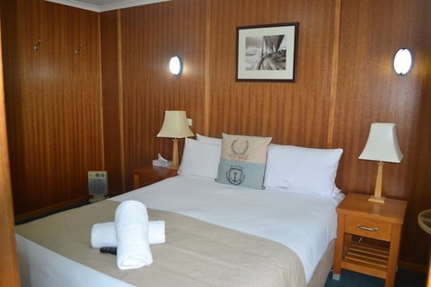 Point Lonsdale Guest House - E Caravan Parks 6