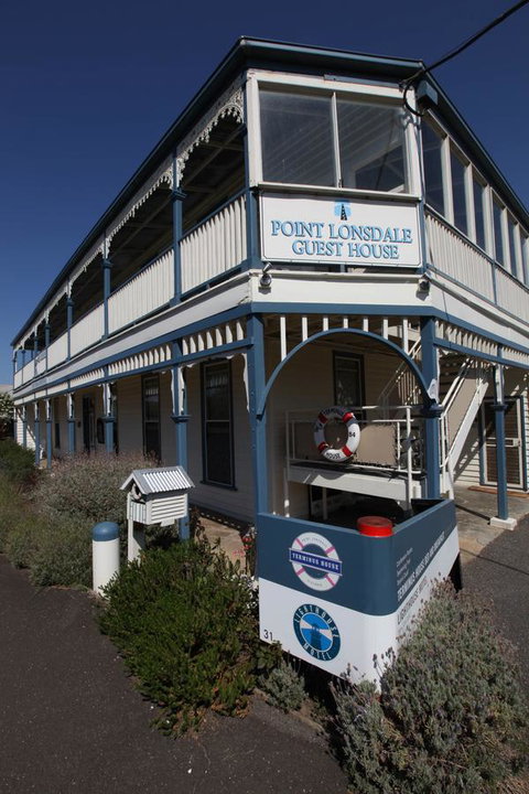 Point Lonsdale Guest House - E Caravan Parks 0