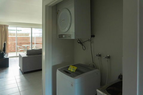 The Apollo - E Caravan Parks 3