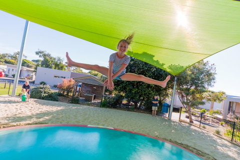 BIG4 Ingenia Holidays Queenscliff Beacon - E Caravan Parks 3