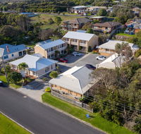 Port Campbell Parkview Motel  Apartments - E Caravan Parks