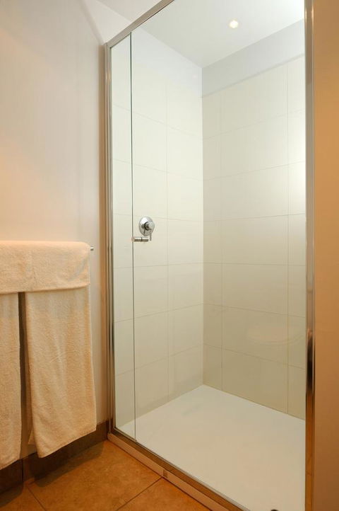 The Victoria Apartments - E Caravan Parks 1