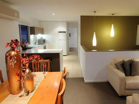 The Victoria Apartments - E Caravan Parks 40
