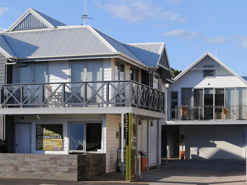 The Victoria Apartments - E Caravan Parks 0