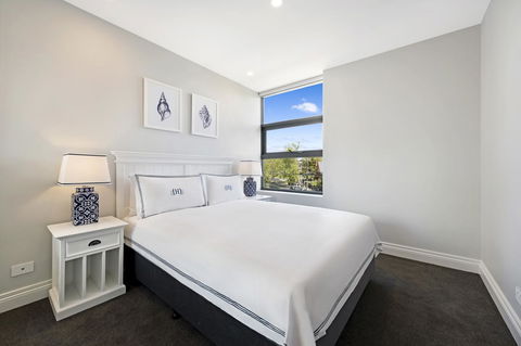 The Hamptons Apartments - St Kilda - E Caravan Parks 12