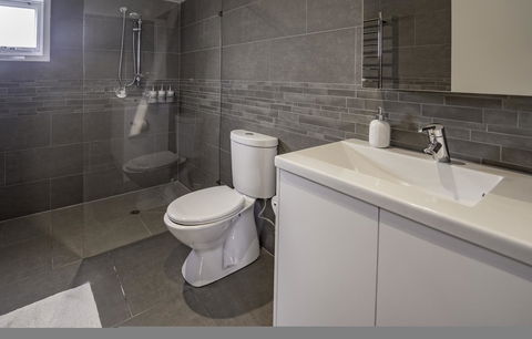 Bayview Loft - E Caravan Parks 8