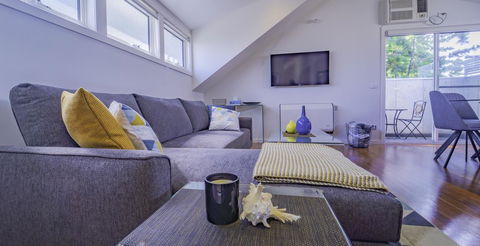 Bayview Loft - E Caravan Parks 16
