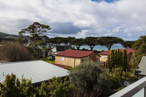7 Falls Apartments - E Caravan Parks 26