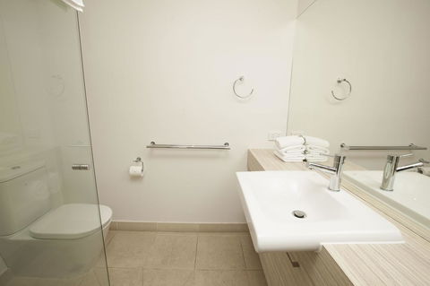 7 Falls Apartments - E Caravan Parks 18