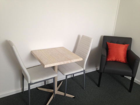 Beachcomber Motel & Apartments - E Caravan Parks 27