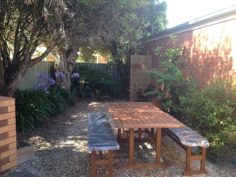 Beachcomber Motel & Apartments - E Caravan Parks 23
