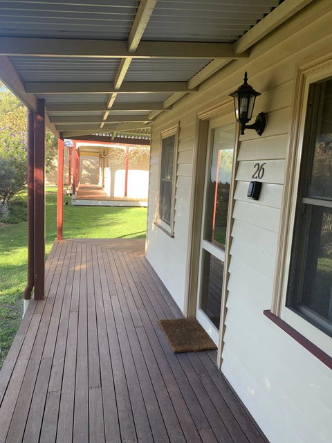 Dunkeld Studio Accommodation - E Caravan Parks 2