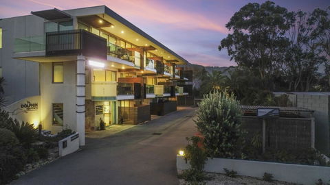 The Dolphin Apartments - E Caravan Parks 22