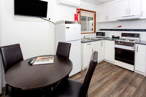 Ingenia Holidays Torquay Australia - E Caravan Parks 3
