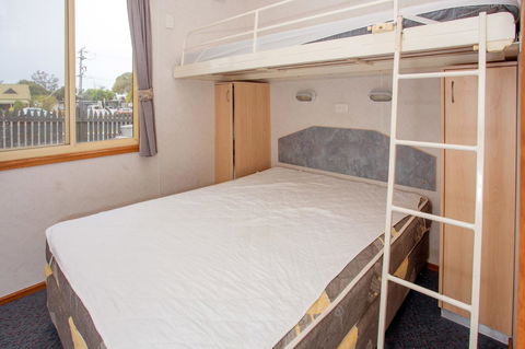 Ingenia Holidays Torquay Australia - E Caravan Parks 9