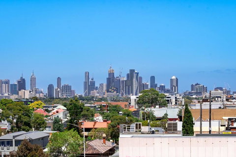 Artel Apartments Brunswick - E Caravan Parks 1