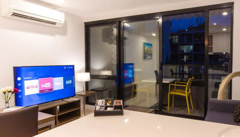 Spencer Street Apartments - E Caravan Parks 12