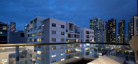 Spencer Street Apartments - E Caravan Parks 10