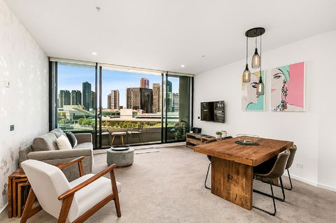 Melbourne Holiday Apartments Flinders Wharf - E Caravan Parks 1