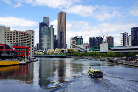 Melbourne Holiday Apartments Flinders Wharf - E Caravan Parks 22