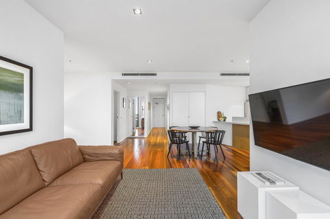 Melbourne Holiday Apartments Flinders Wharf - E Caravan Parks 36