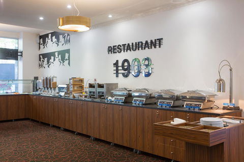 Great Southern Hotel Melbourne - E Caravan Parks 12