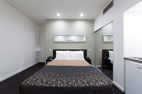 Great Southern Hotel Melbourne - E Caravan Parks 19