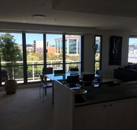 Geelong Waterfront Penthouse Apartment - E Caravan Parks
