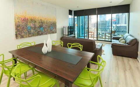 Waterfront Melbourne Apartments - E Caravan Parks 18