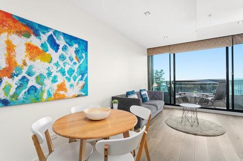 Waterfront Melbourne Apartments - E Caravan Parks 38