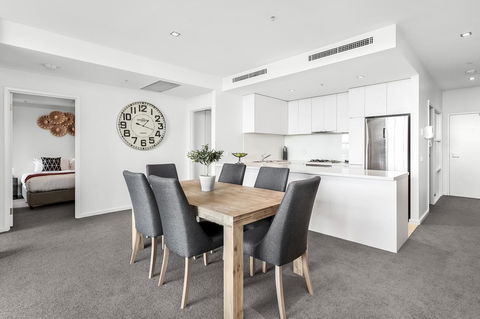 Waterfront Melbourne Apartments - E Caravan Parks 31